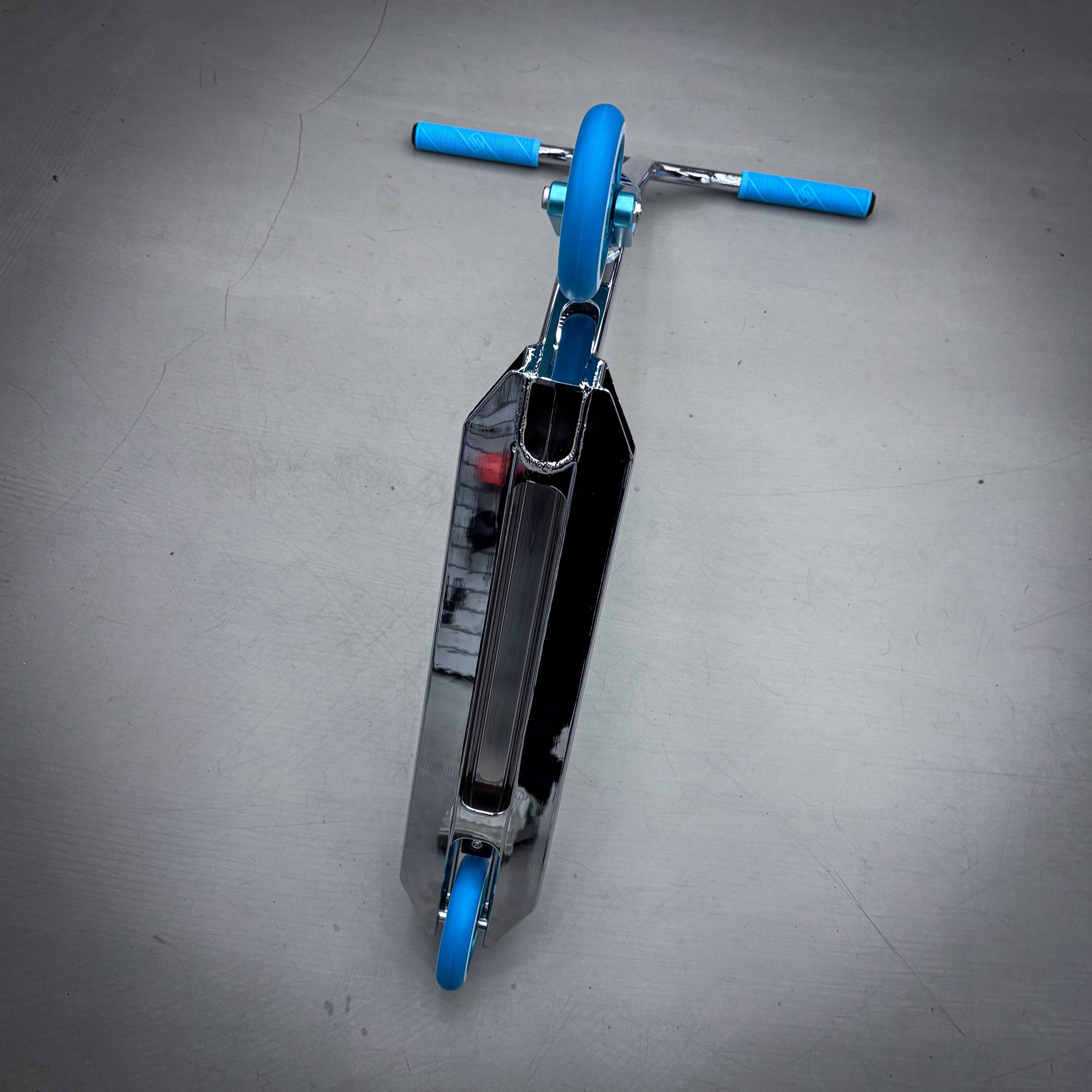 Striker Teal/Chrome Custom Build - Teal/Chrome